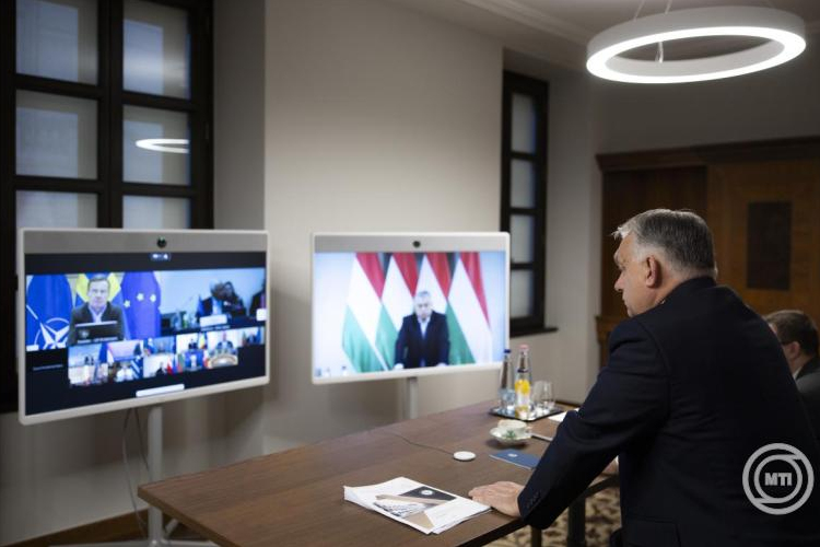 Orbán Viktor: nem akarjuk eladósítani az unokáinkat Ukrajna miatt