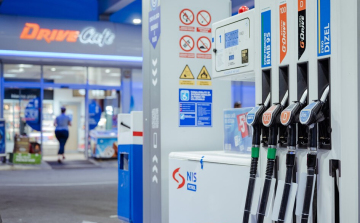 Október elsején életbe lépnek a szerb állami olajtársaság elleni amerikai szankciók