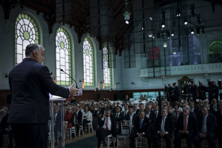 Orbán Viktor: 2023-ban 290 milliárd forinttal támogatják a Széchenyi Kártya Programot
