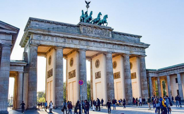 Novák Berlinben: a béke lehet a közös európai jövő garanciája