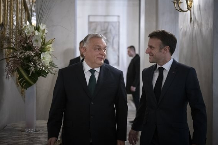 Emmanuel Macronnal tárgyalt Orbán Viktor Párizsban